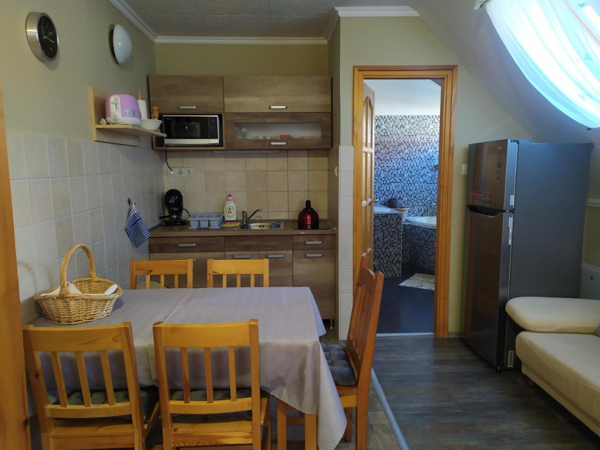 Bobita Apartmanhaz Szilvásvárad エクステリア 写真