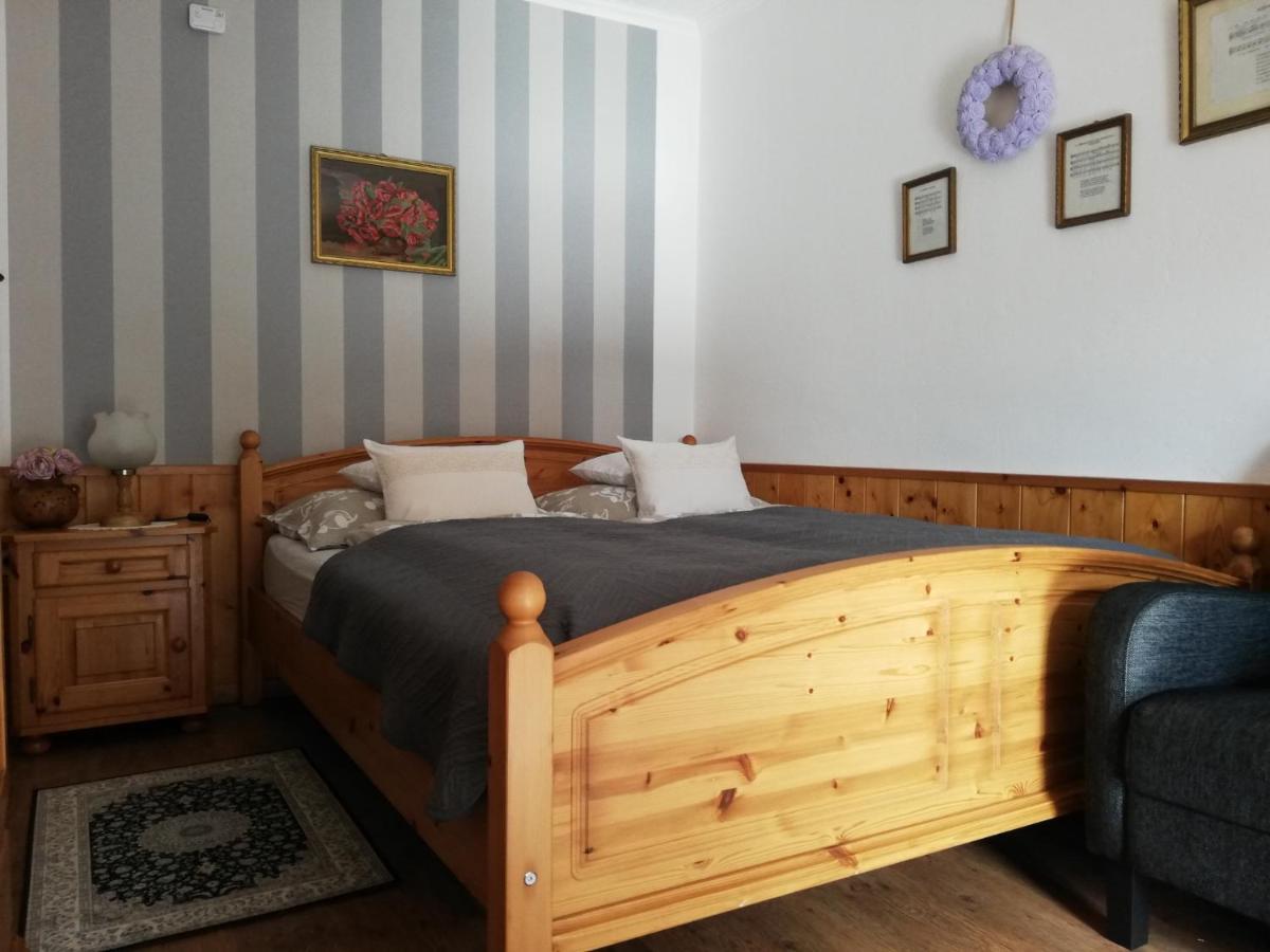 Bobita Apartmanhaz Szilvásvárad エクステリア 写真