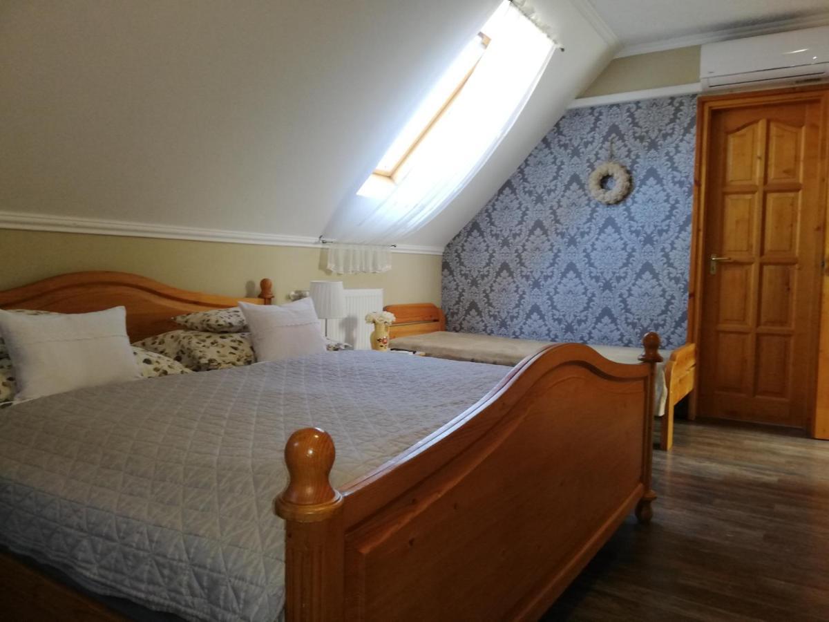 Bobita Apartmanhaz Szilvásvárad エクステリア 写真